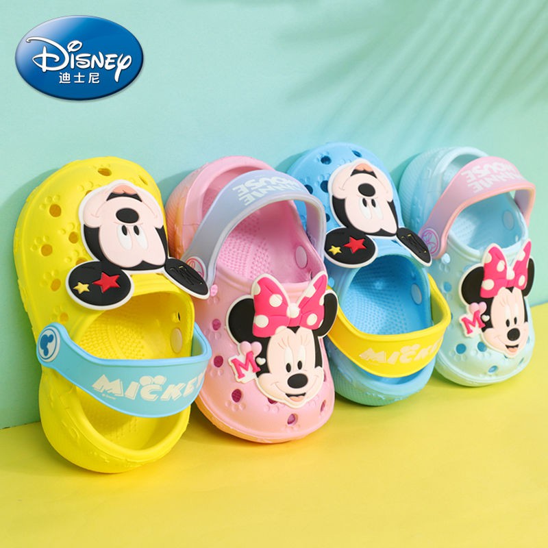 Giày Crocs Đi Biển Thoáng Khí Chống Trượt In Hình Disney Dễ Thương Cho Bé Trai