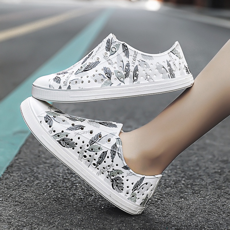 GIÀY NHỰA MỀM NATIVE NGƯỜI LỚN LÁ ĐEN SIZE TỪ 36 ĐẾN 43