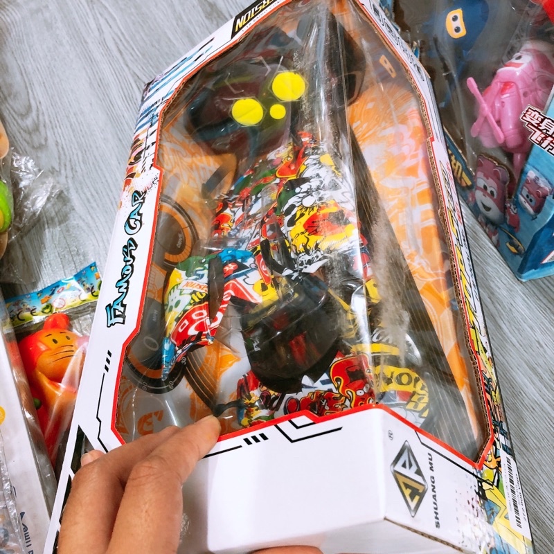 [Đẹp - Nhiều mẫu] Hộp đồ chơi xe ô tô điều khiển từ xa cao cấp