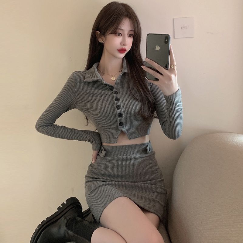 Set áo thun cổ polo + chân váy lưng cao thời trang nữ