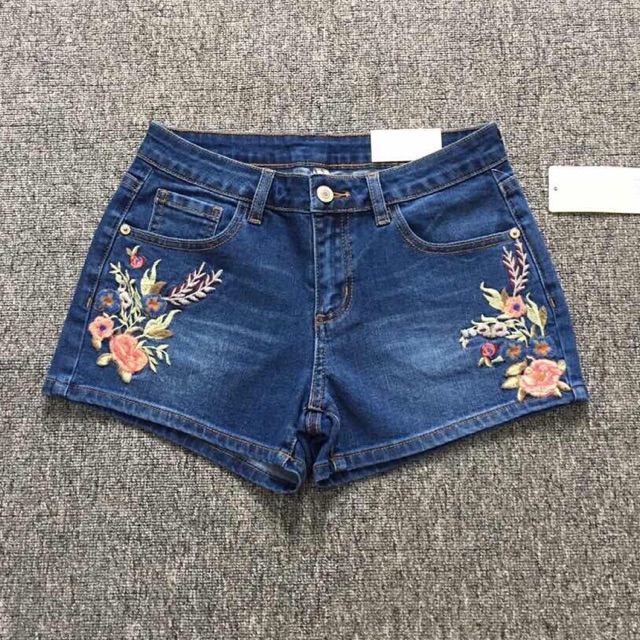 Quần Short Jean nữ thêu hàng công ty