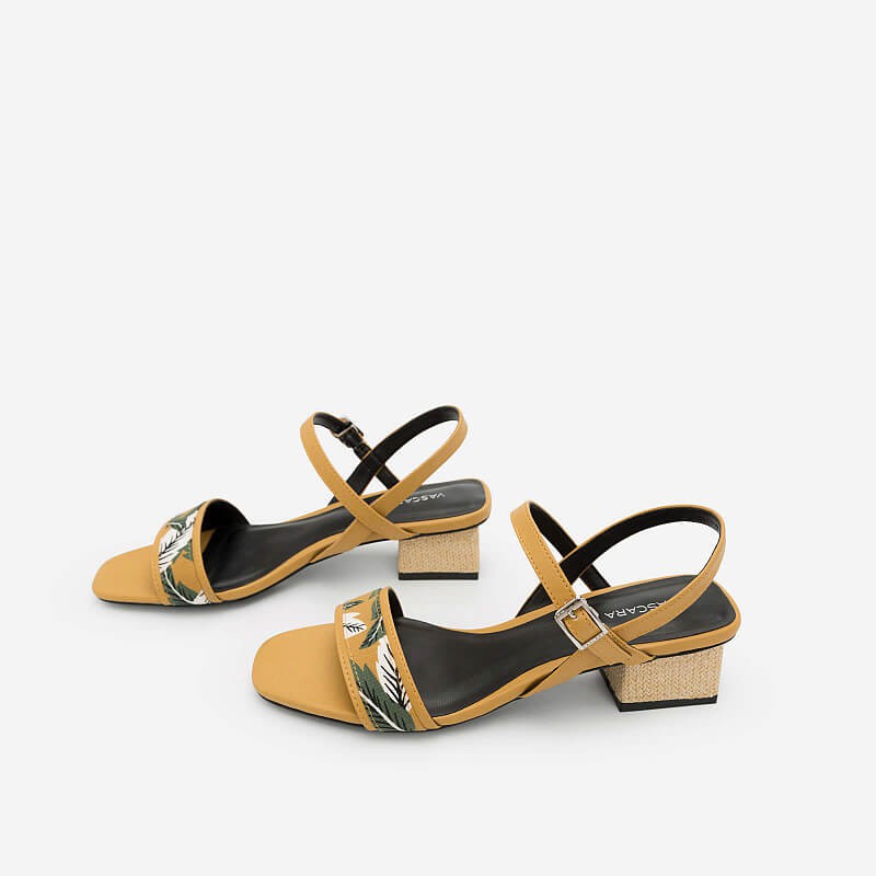 Vascara - Giày Sandal Họa Tiết Nhiệt Đới - SDN 0633 -Màu Vàng [Chính hãng]