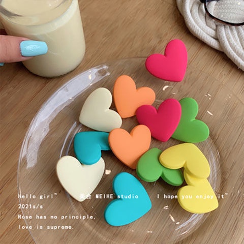 Khuyên tai hình trái tim cỡ lớn thiết kế cá tính