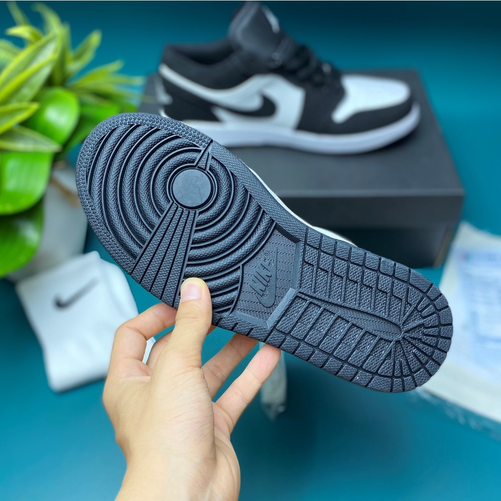 Giày jordan cổ thấp ⚡⚡ form chuẩn hàng nét, nên lên 1 size cho thoải mái