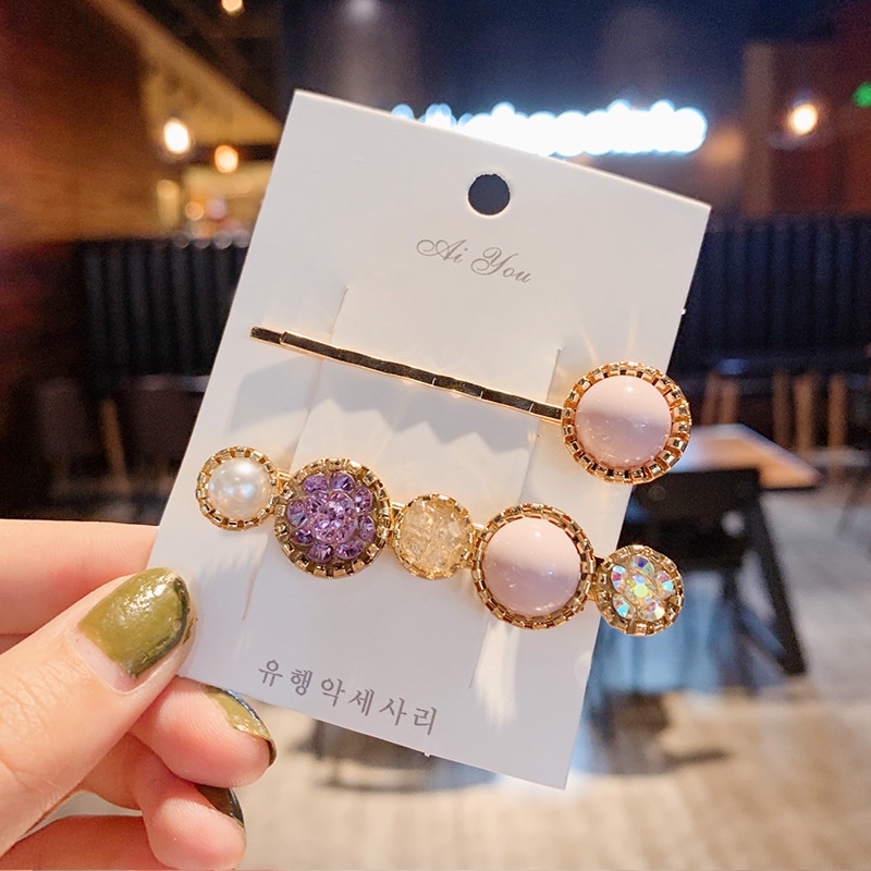 1 Chiếc Kẹp Tóc Thời Thượng, Sản Phẩm Quà Tặng Từ Loli