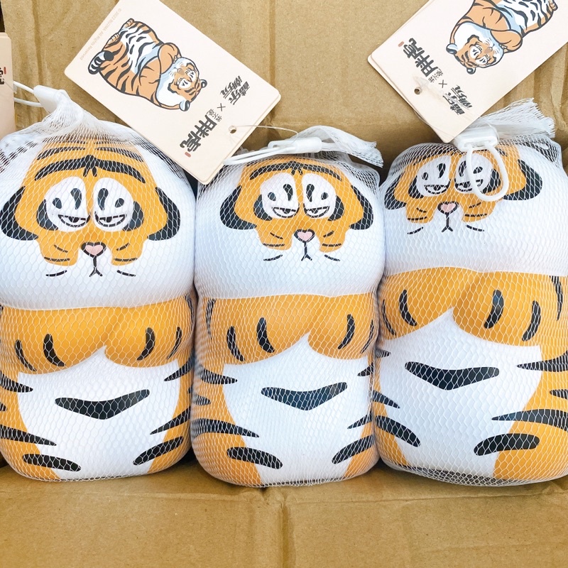 Mô hình squishy hổ béo mặt quạu chính hãng