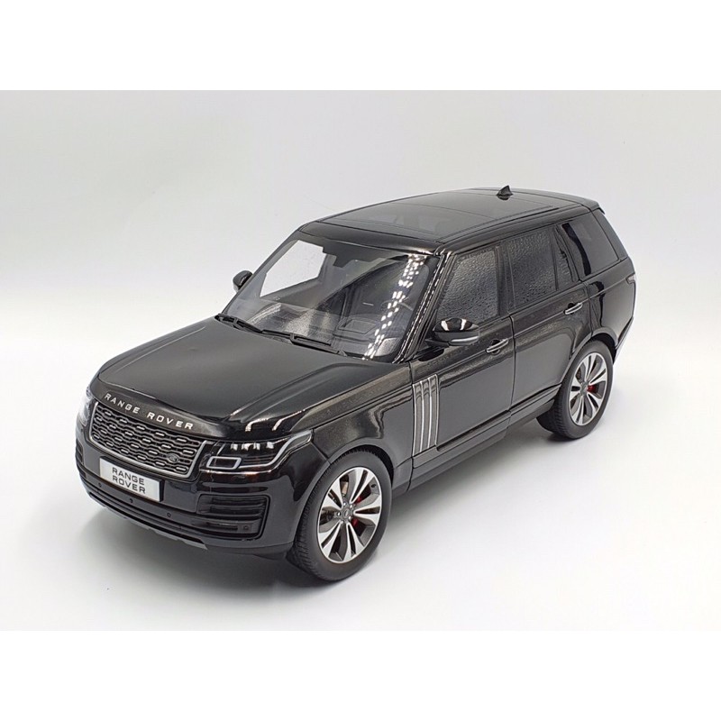 Xe Mô Hình Range Rover Tỉ lệ : 1:18 Hãng sản xuất LCD Models ( Đen )