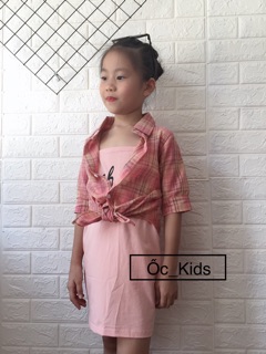 Set áo sơ mi kèm váy hồng