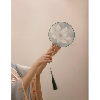 //có sẵn//quạt cổ trang Trung hoa truyền thống đẹp nhất trong năm nay