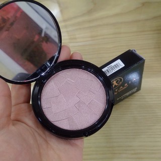 Phấn bắt sáng Anastasia