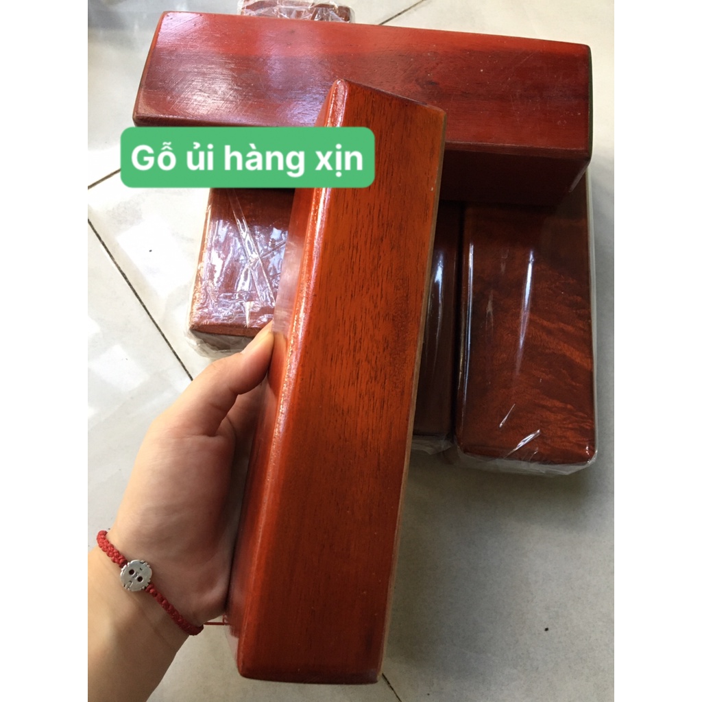 Gỗ ủi hàng xịn cầm nặng tay