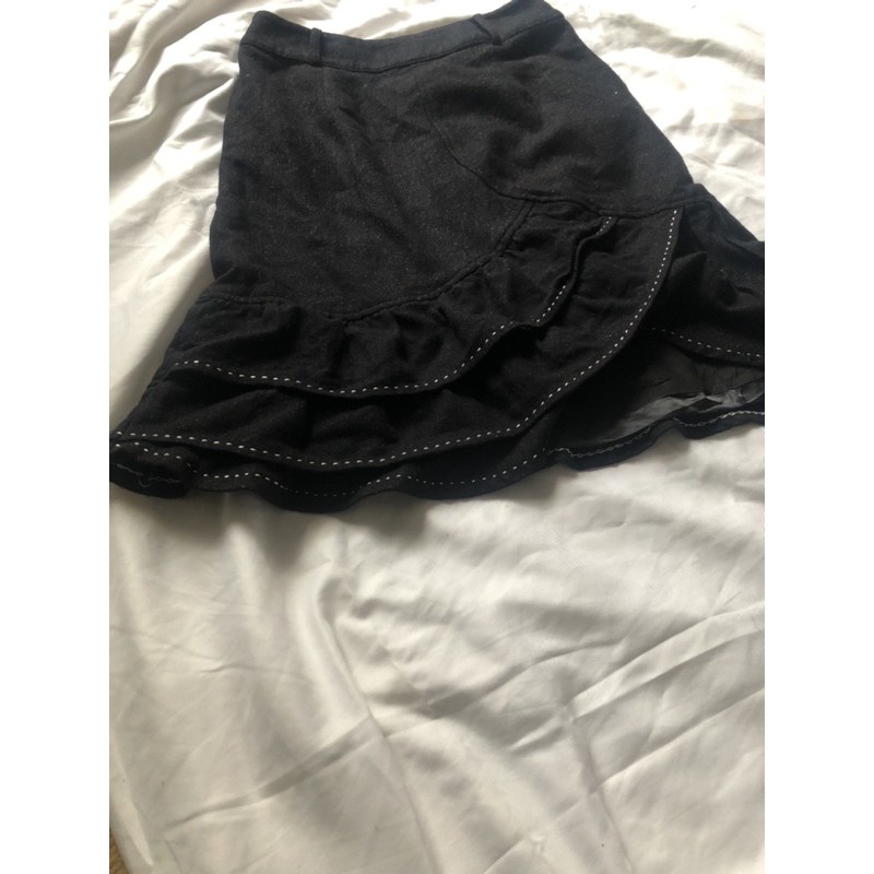 Chân váy vạt chéo