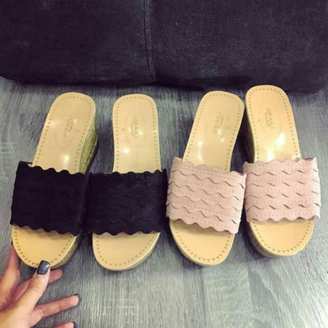 Dép nữ