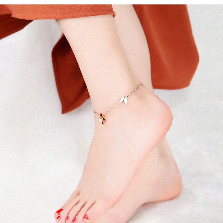 Lắc chân titan bướm phun cát màu vàng TT4706 - CAM KẾT KHÔNG GỈ, KHÔNG BAY MÀU - BẢO HÀNH 12 THÁNG.