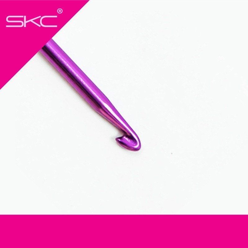 Kim móc áo len sợi SKC màu tùy size từ 2.0-4.0mm