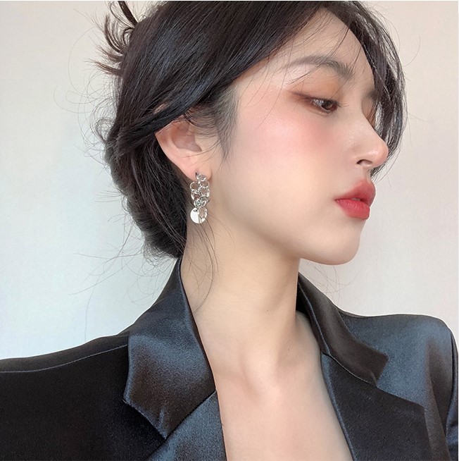 Bông tai khoen tròn kèm charm độc lạ, sành điệu BT216