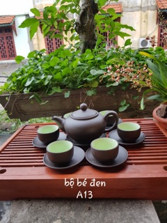 Ấm chén uống trà ( ấm Tử sa bát tràng)
