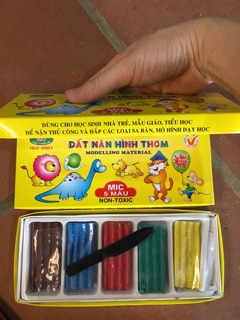 Đất nặn thủ công 5 màu MIC