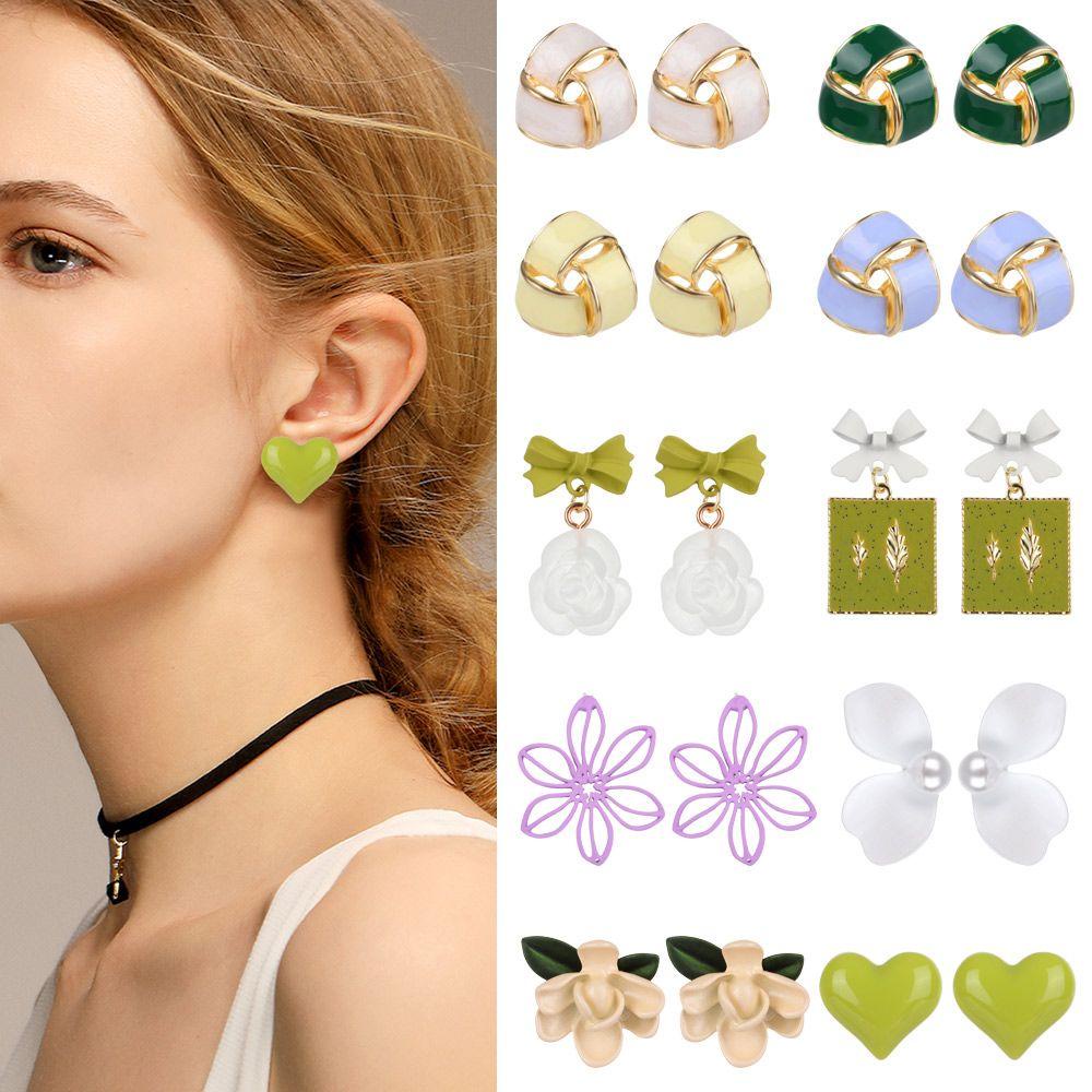 Bông Tai Hình Hoa Mùa Xuân Màu Xanh Lá / Trắng / Xanh Dương Xinh Xắn