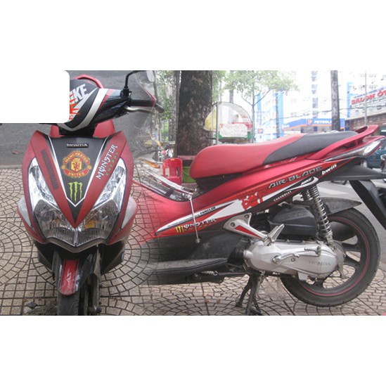 Tem trùm air blade ♦FREESHIP♦ đỏ trắng đen MU đời 2011, độ team trùm ab dán phủ dàn áo xe đỏ trắng đen MU rẻ đẹp
