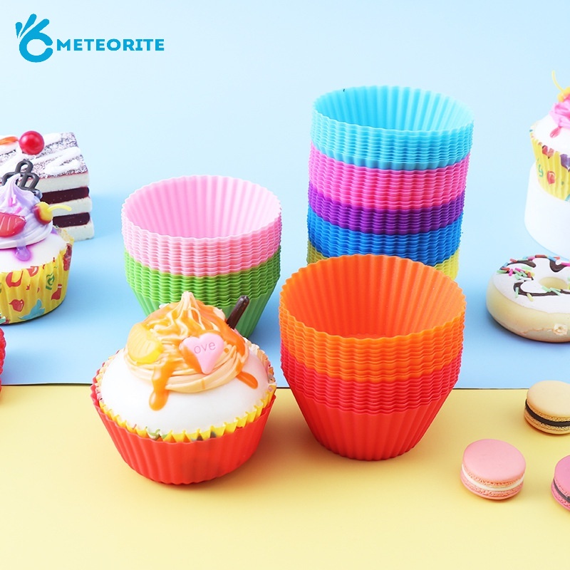Khuôn Silicone Làm Bánh Cupcake Hình Tròn Mini Màu Sắc Ngẫu Nhiên Có Thể Tái Sử Dụng