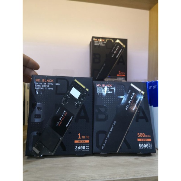 Ổ Cứng SSD WD BLACK SN770 500GB / SN770 1TB M2 PCIe NVMe Gen 4×4 WDS500G3X0E