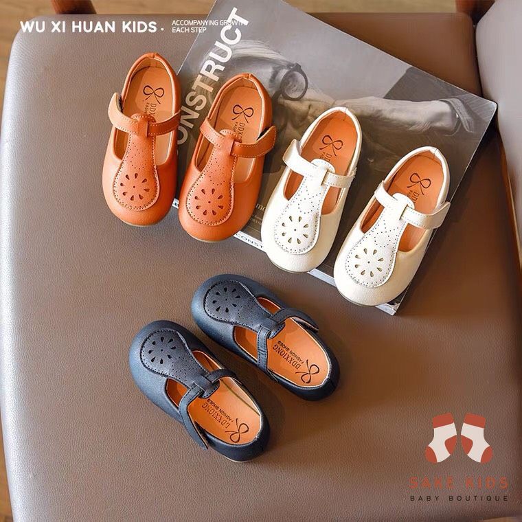 Giày tập đi bé gái, Giày búp bê phong cách Vintage có lỗ thoáng chất da mềm quai dán dễ thương cho bé gái mẫu mới M2125