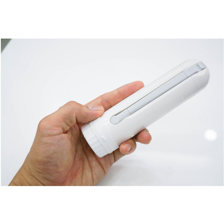 Vòi xịt rửa vệ sinh cầm tay di động tiện dụng Euro Qualily (Màu ngẫu nhiên Hồng/Xanh)