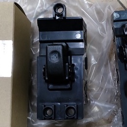Công tắc bấm kính HD72 Hd65 110sl N250 v.v...