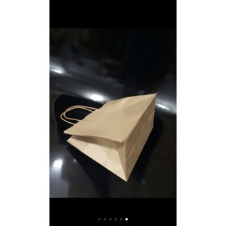 50 túi giấy quai xách