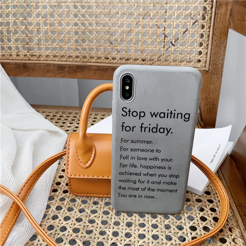 Túi đeo chéo JACQUEMUS kiểu dáng mini độc đáo