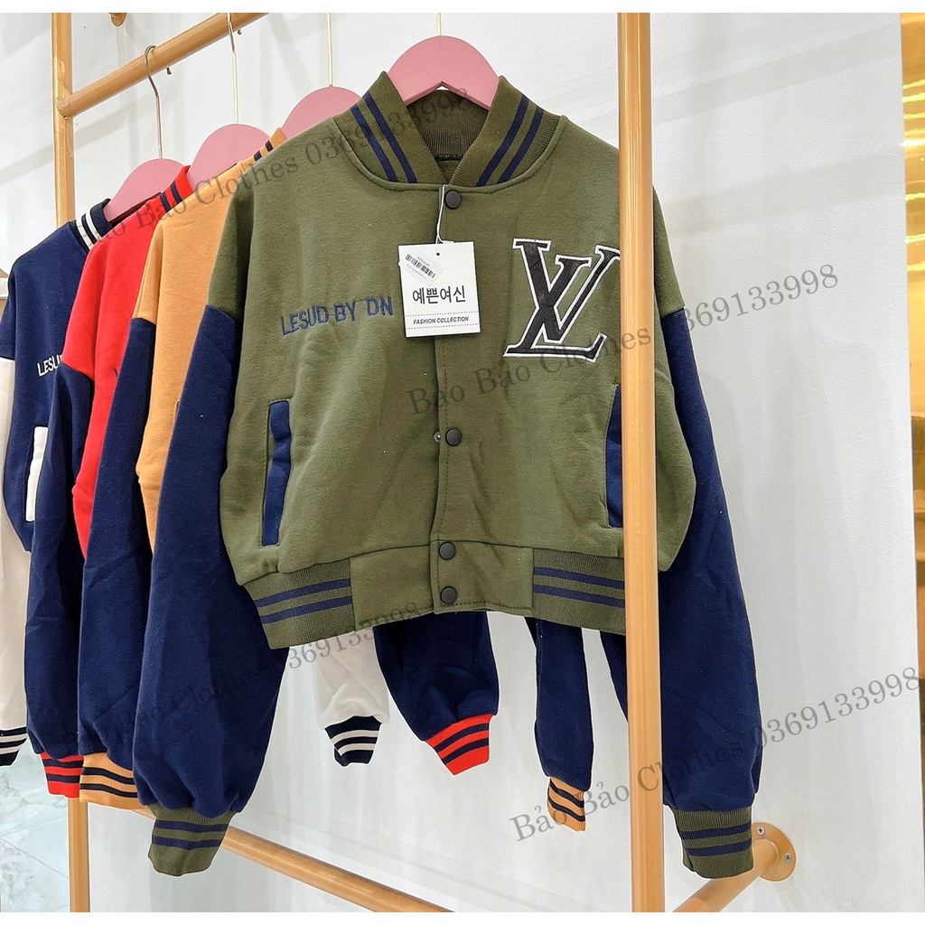 Áo Khoác Nỉ Crt  Nam Nữ  Form Rộng Chữ Lv Vải Dày Mịn Thoáng Mát Thiết Kế Thời Trang Kiểu Dáng Năng Động