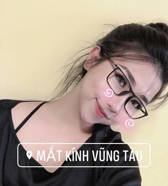 KÍNH DẺO VUÔNG ( SIZE M - ĐEN LÌ )