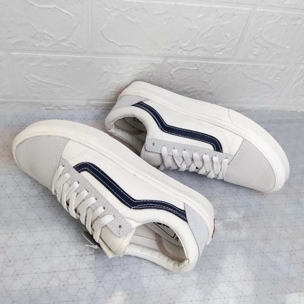 Giày Thể Thao V Style36 Sọc Xanh, Đỏ Fullbox