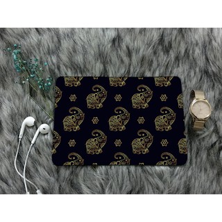 Ví bọc hộ chiếu (passport holder) in hoa văn voi phong cách boho cực chất
