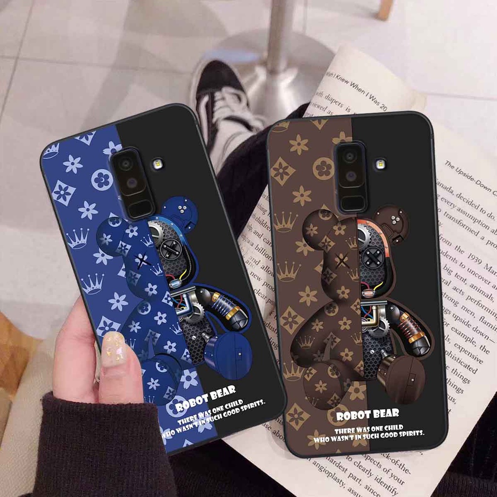 Ốp Samsung J8 bear brick, gấu đáng yêu, dễ thương
