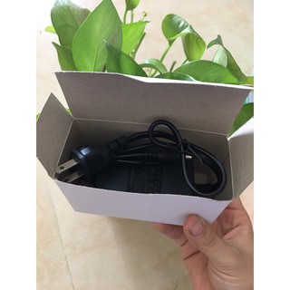 Adapter 12V 2A