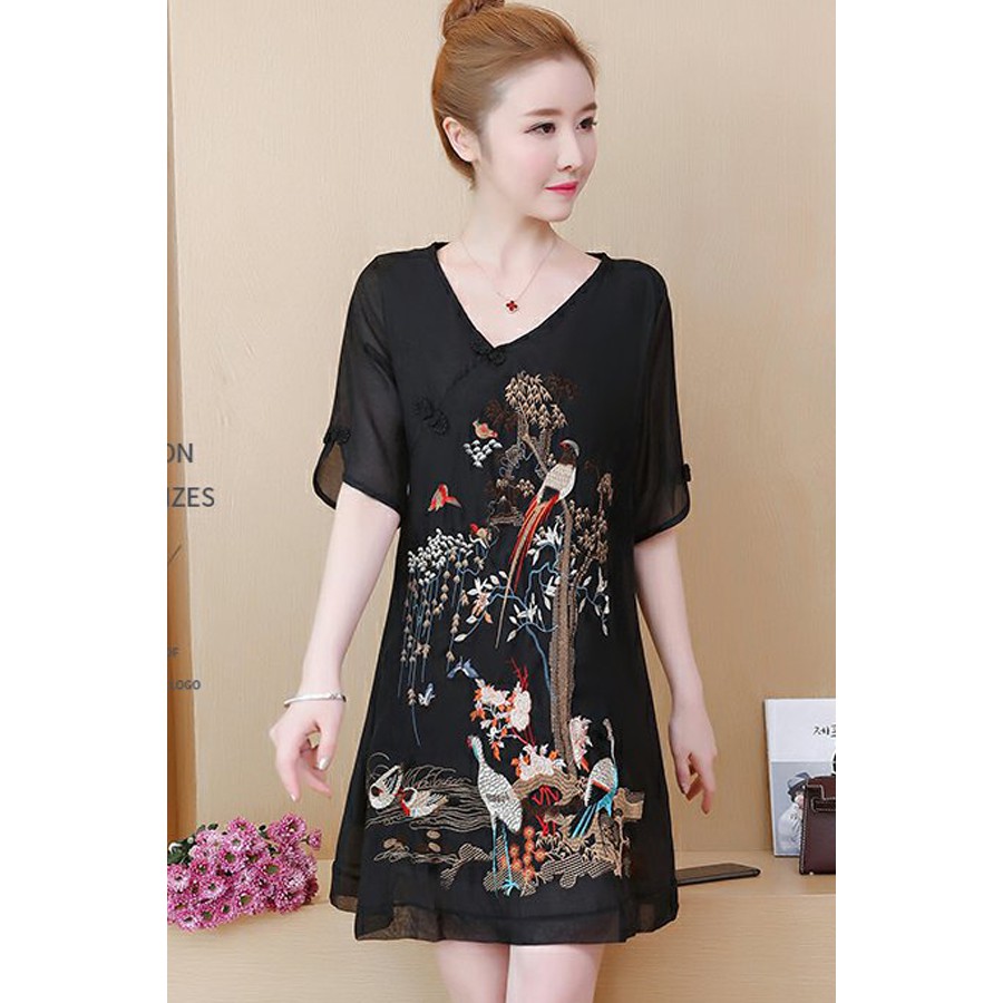 Đầm voan thêu hạc cổ xéo, đầm voan thêu cực sang trọng, dáng xòe dễ thương | BigBuy360 - bigbuy360.vn