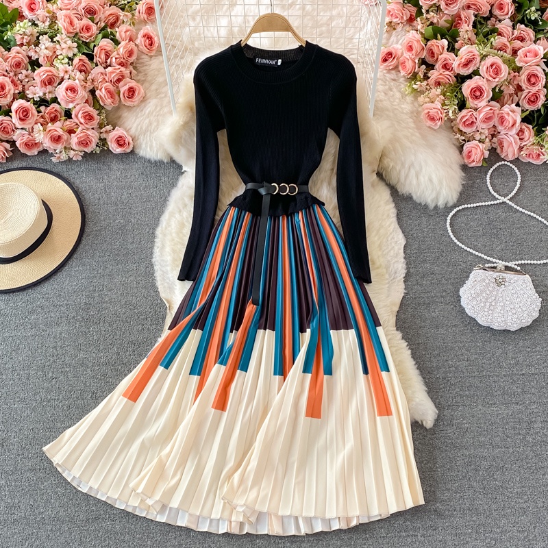 Đầm cổ tròn thắt lưng dệt kim khâu tương phản màu váy xếp ly 2 màu đủ size