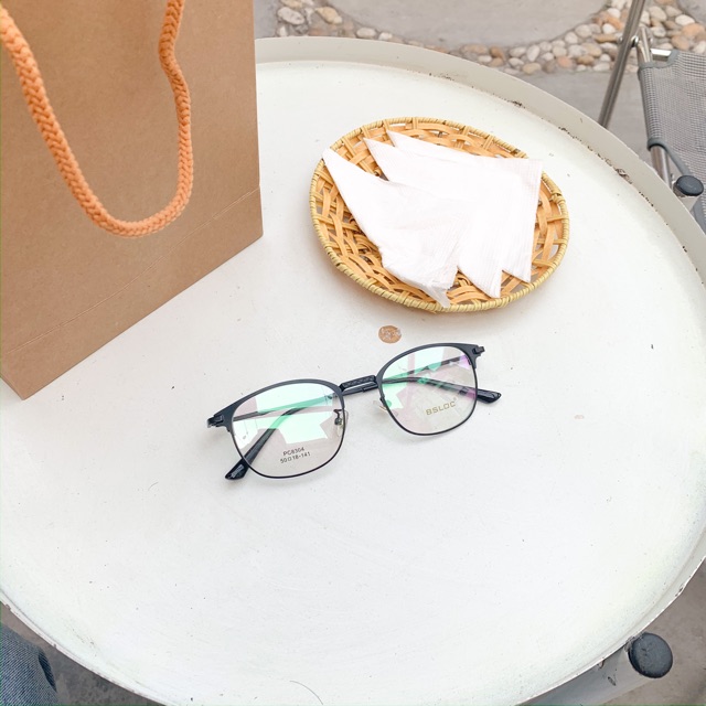 👓 Các mẫu gọng mảnh vintage trend nhất có sẵn