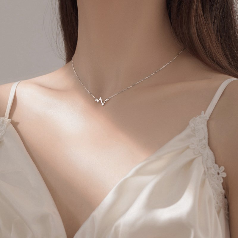 Vòng cổ Bạc 925 Mặt Nhịp Tim Đính Đá Pha Lê Thời Trang