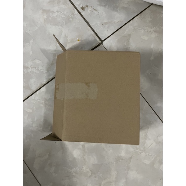 Thùng catton cũ 26cmx21cmx13cm cứng cáp