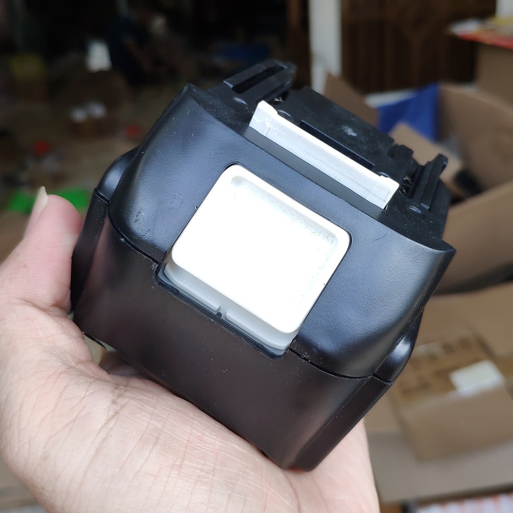 Pin Makita 18V 3AH mạch sạc adapter