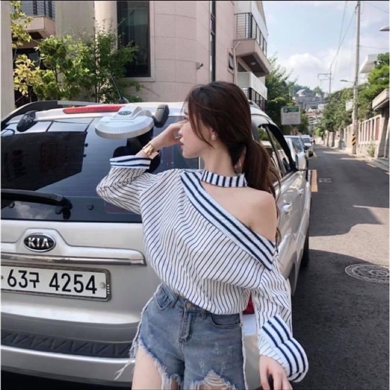 Áo sơ mi trễ vai chéo nữ yếm cổ tay dài oversize form rộng sọc caro dọc - Order taobao quảng châu