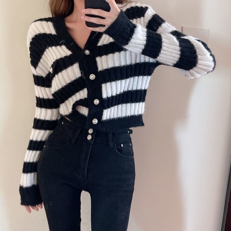 Áo Khoác Cardigan Dệt Kim Tay Dài Có Mũ Trùm Đầu Hoạ Tiết Kẻ Sọc Phong Cách Hàn Quốc Mới