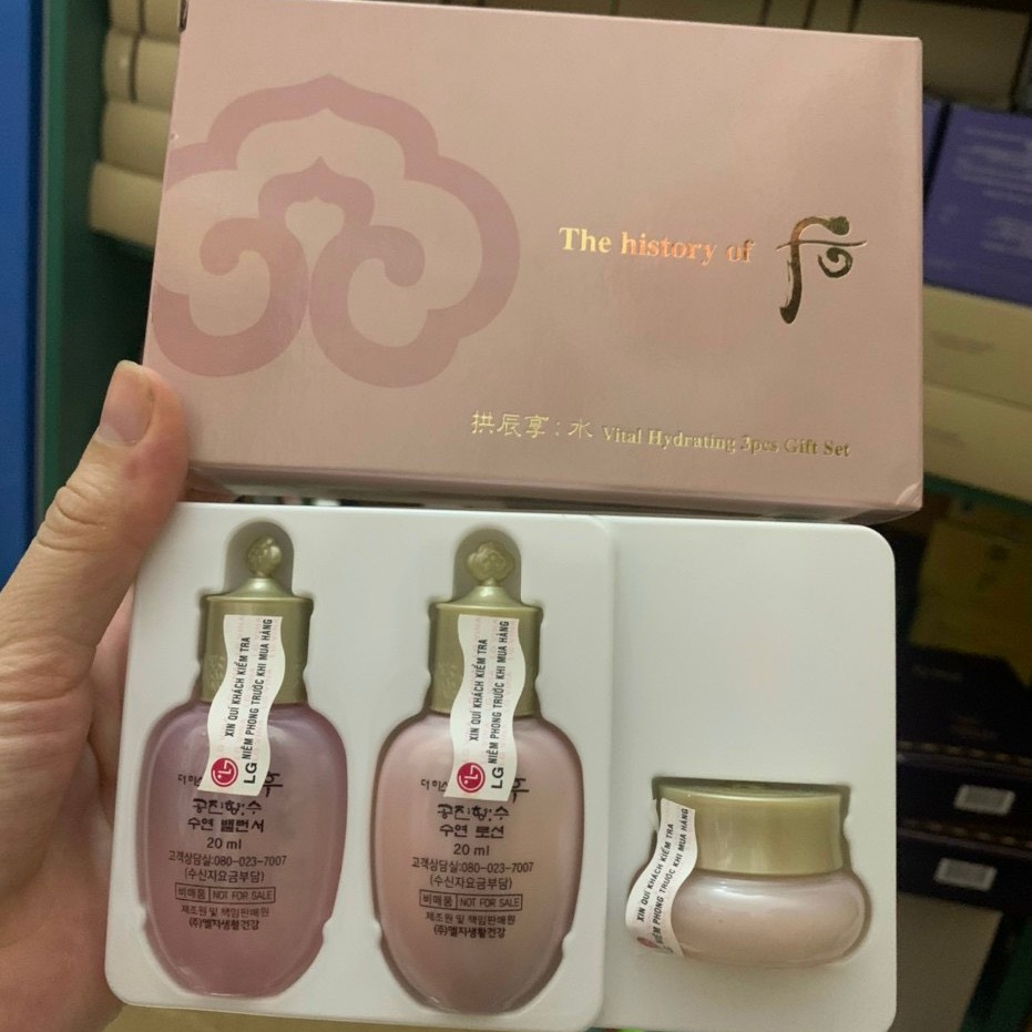 Set dưỡng da whoo hồng 3 món.