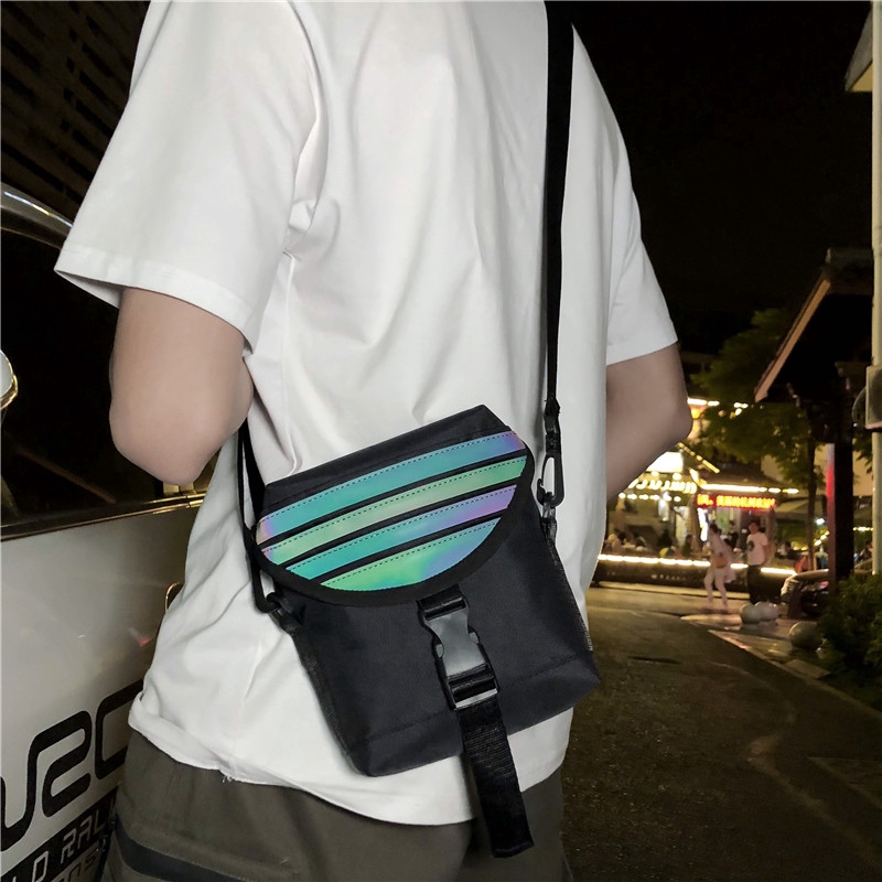 Túi đeo chéo chống thấm nước thời trang hiện đại | BigBuy360 - bigbuy360.vn