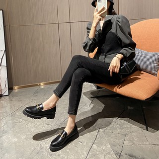Giày da nữ đế bằng thời trang phong cách