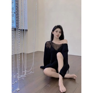 Áo len lưới trễ vai