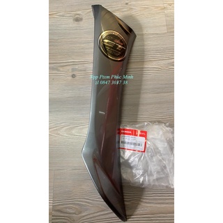 Cánh yếm phải hãng dành cho xe Future Neo GT 2006